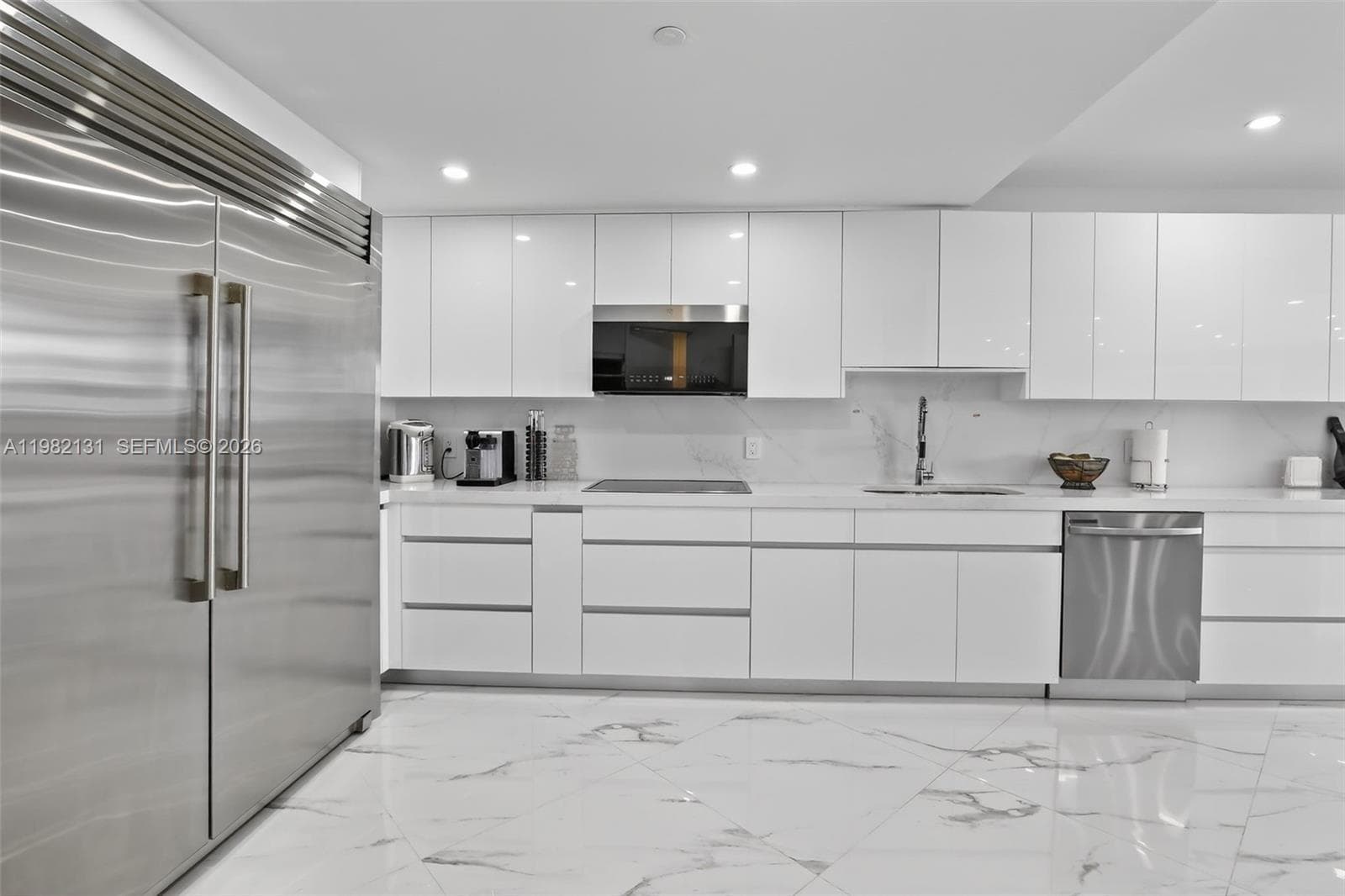 4000 Island Blvd # 2301, Aventura, FL 33160 — zdjęcie 3