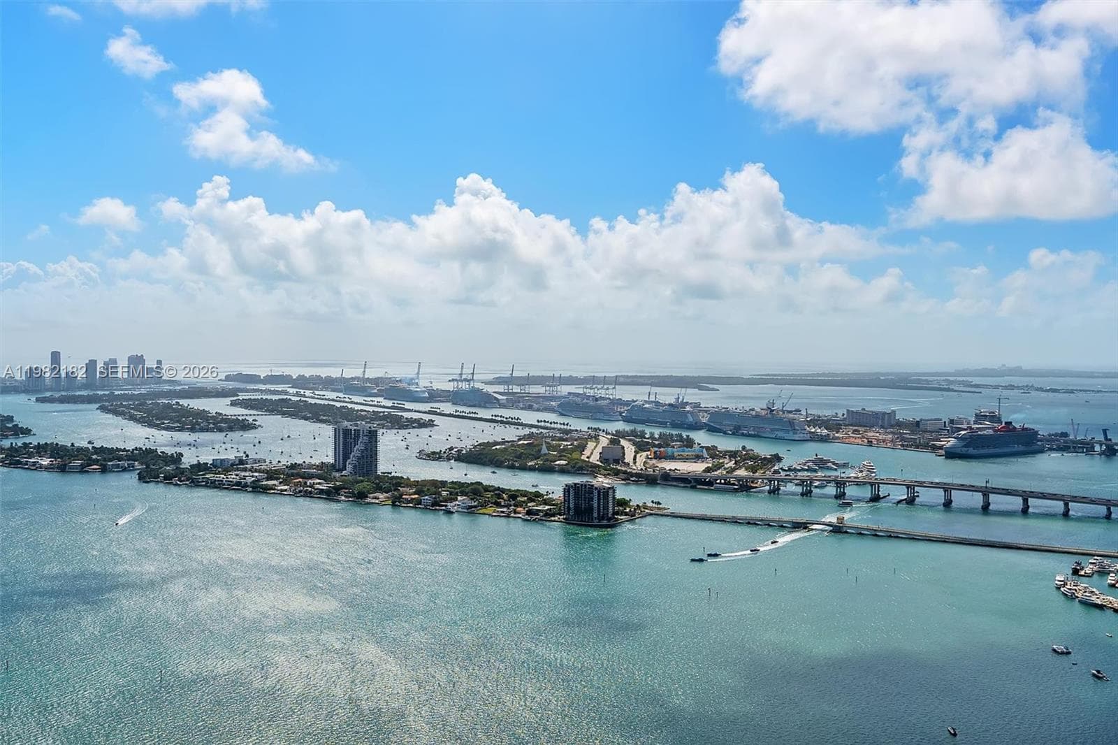 700 NE 24rd St # PH-5802, Miami, FL 33137 — zdjęcie 4