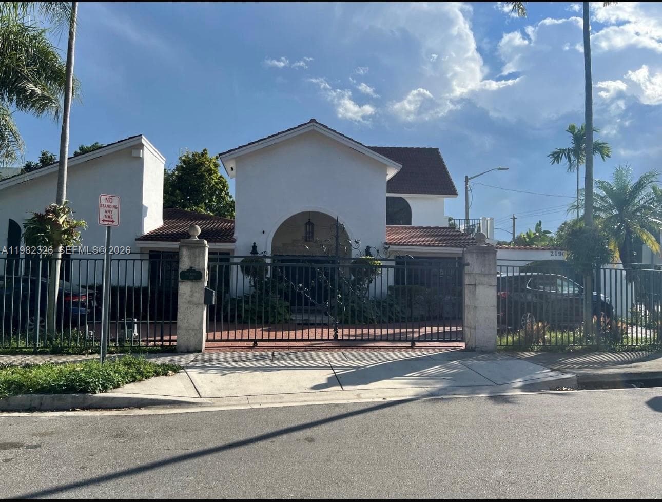 2190 SW 22 terrace, Miami, FL 33145 — zdjęcie 2