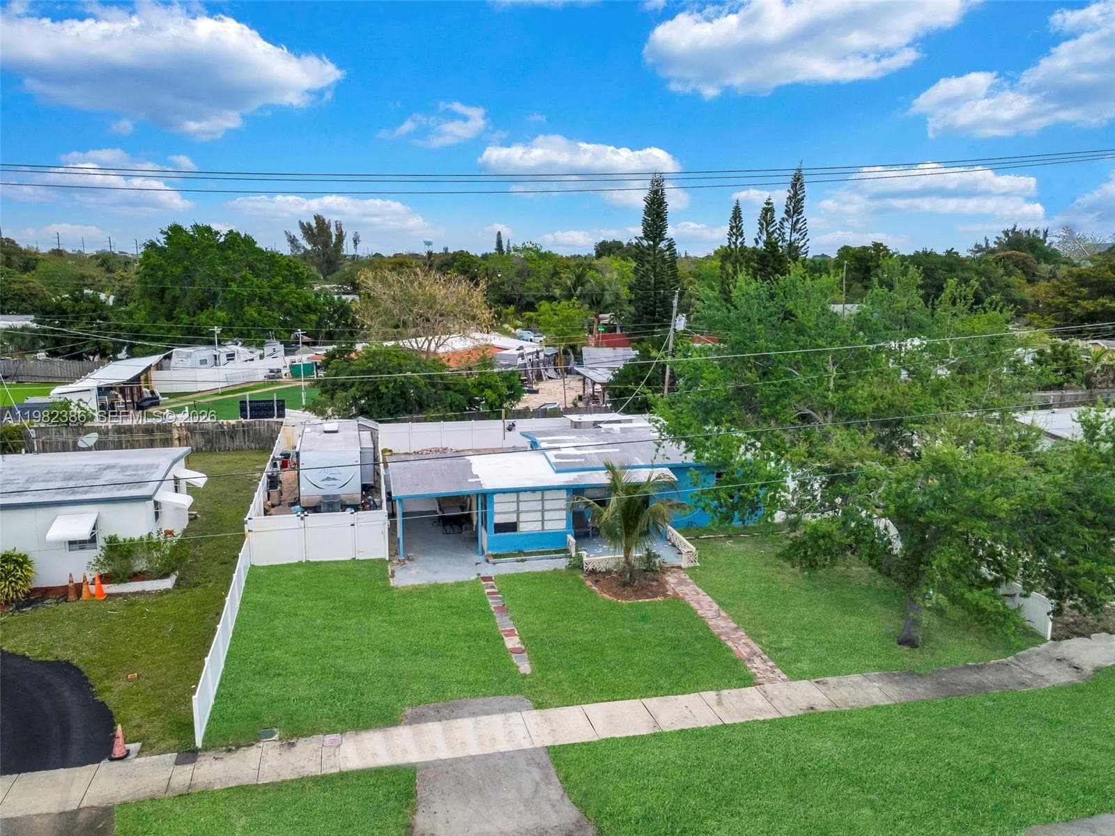 1449 NE 51st St, Pompano Beach, FL 33064 — zdjęcie 2