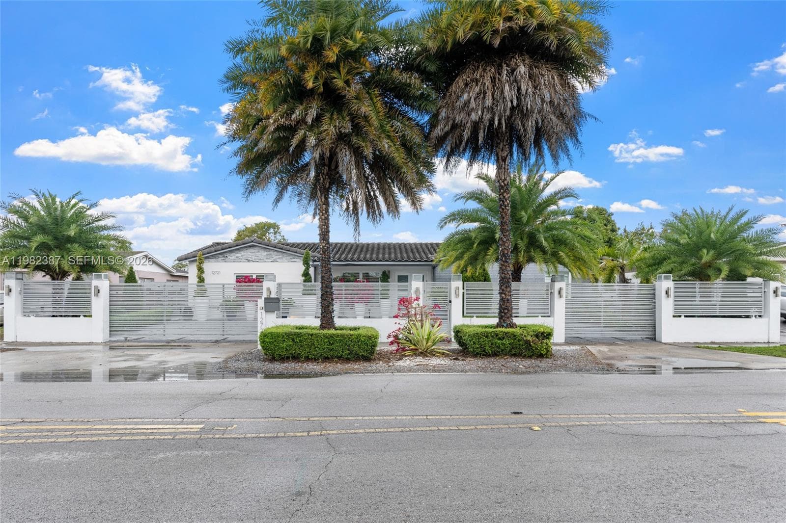 12721 SW 47th St, Miami, FL 33175