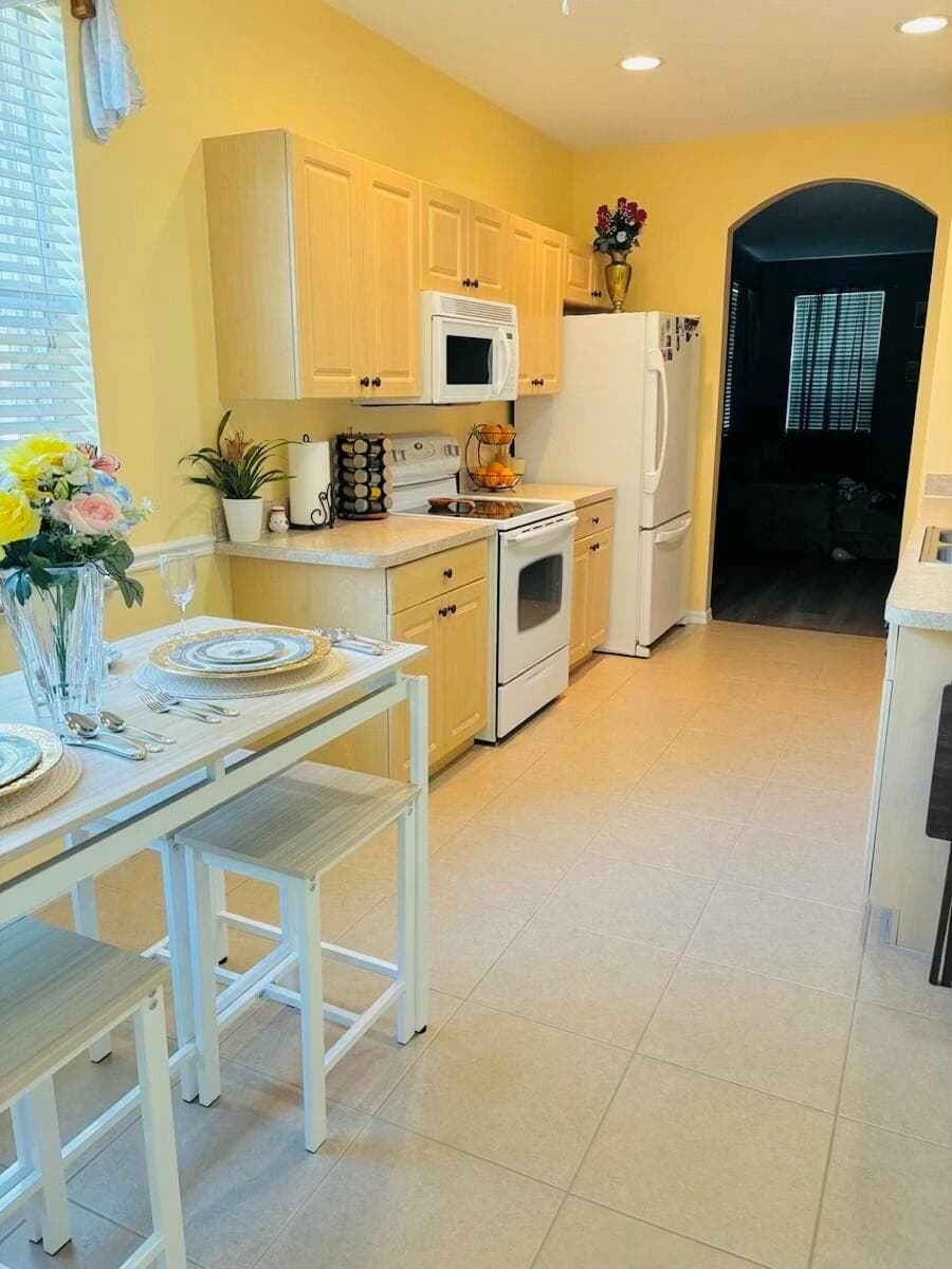 2104 SE Eatonville Drive, Port St. Lucie, FL 34952 — zdjęcie 5