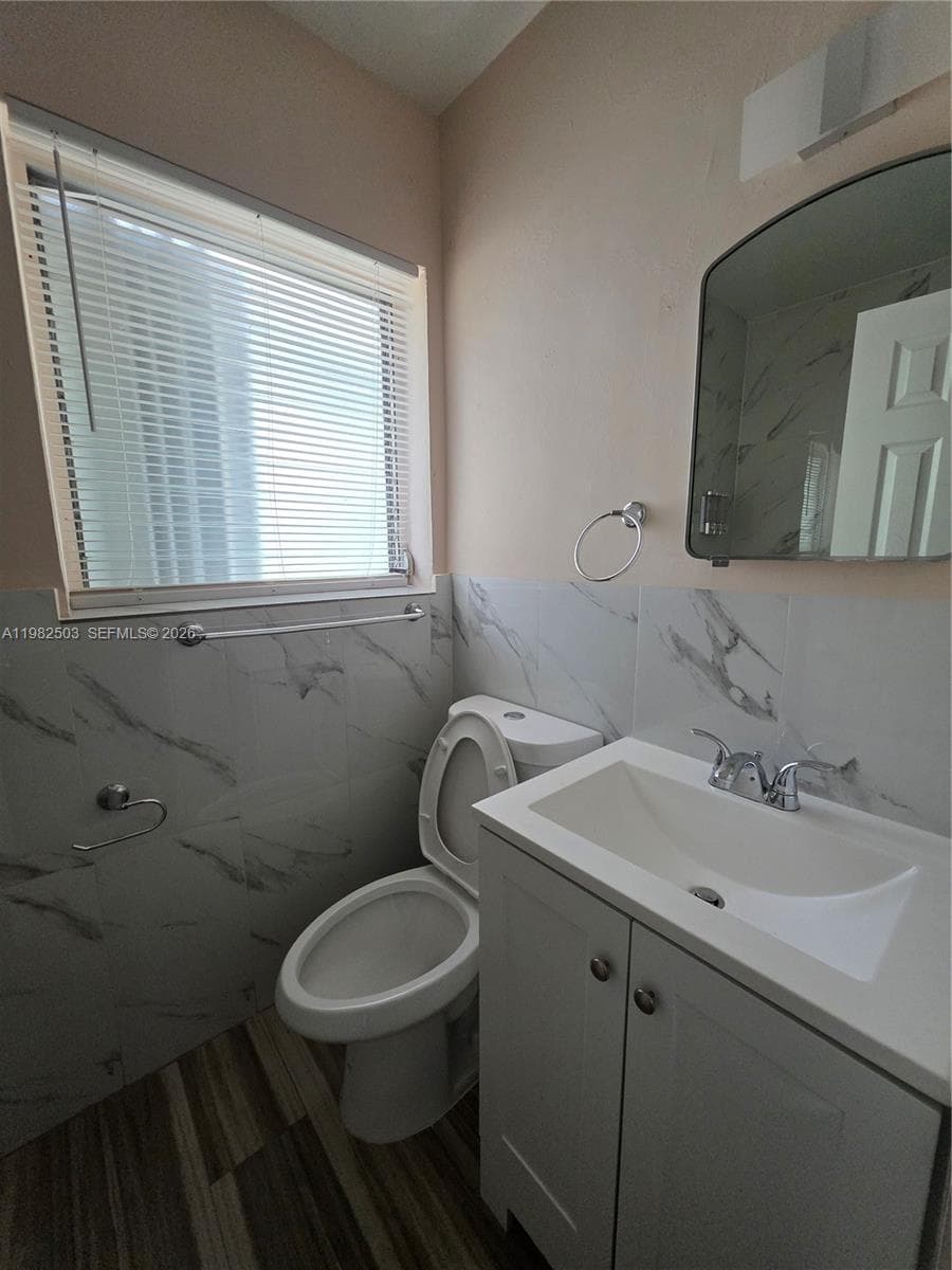 57 Esplanade Dr # C, Miami Springs, FL 33166 — zdjęcie 4