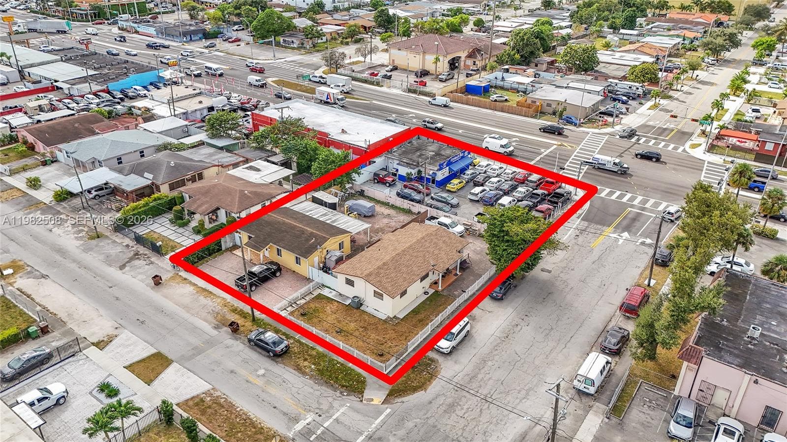 4265 E 8th Ave, Hialeah, FL 33013 — zdjęcie 2