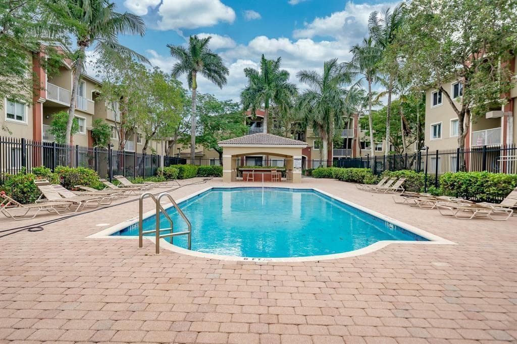 7085 Nova Drive # 226, Davie, FL 33317 — zdjęcie 2