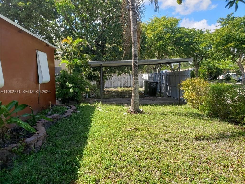 11970 NW 10th Ave, North Miami, FL 33168 — zdjęcie 2