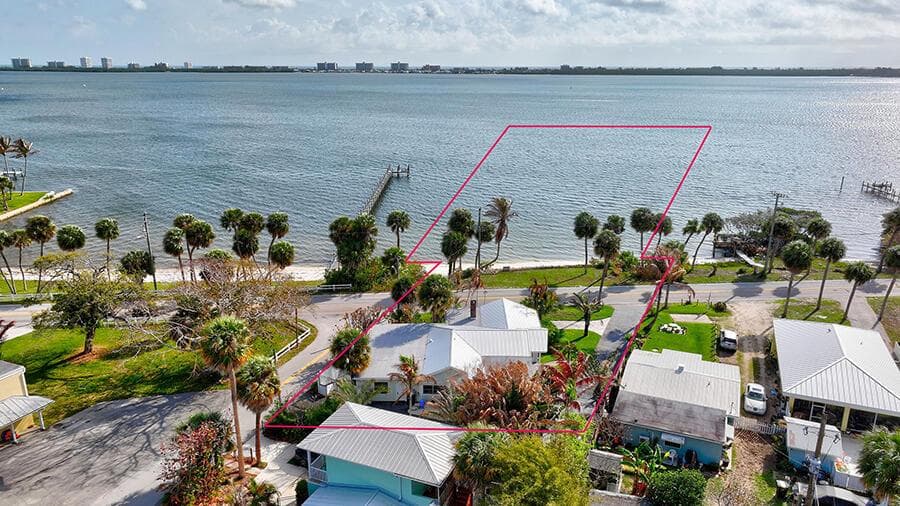 4490 NE Indian River Drive, Jensen Beach, FL 34957 — zdjęcie 3