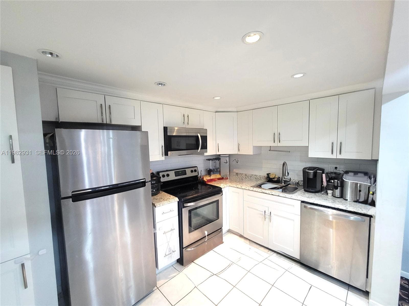 4270 NW 89th Ave # 104, Coral Springs, FL 33065 — zdjęcie 3