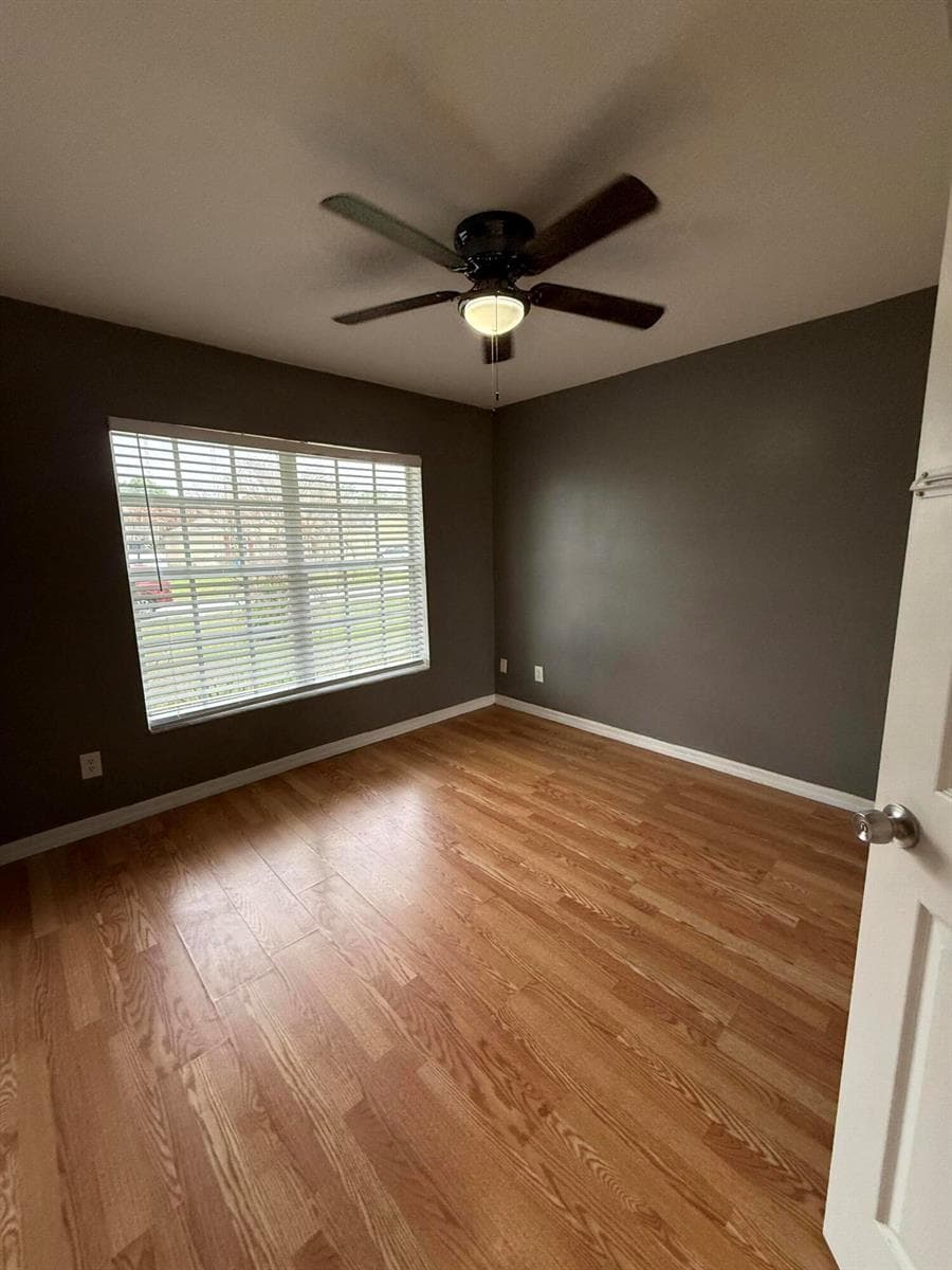 249 NE Glentry Avenue, Port St. Lucie, FL 34983 — zdjęcie 3