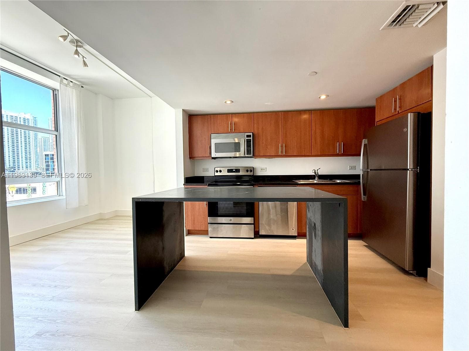 111 E Flagler St # 805, Miami, FL 33131 — zdjęcie 2