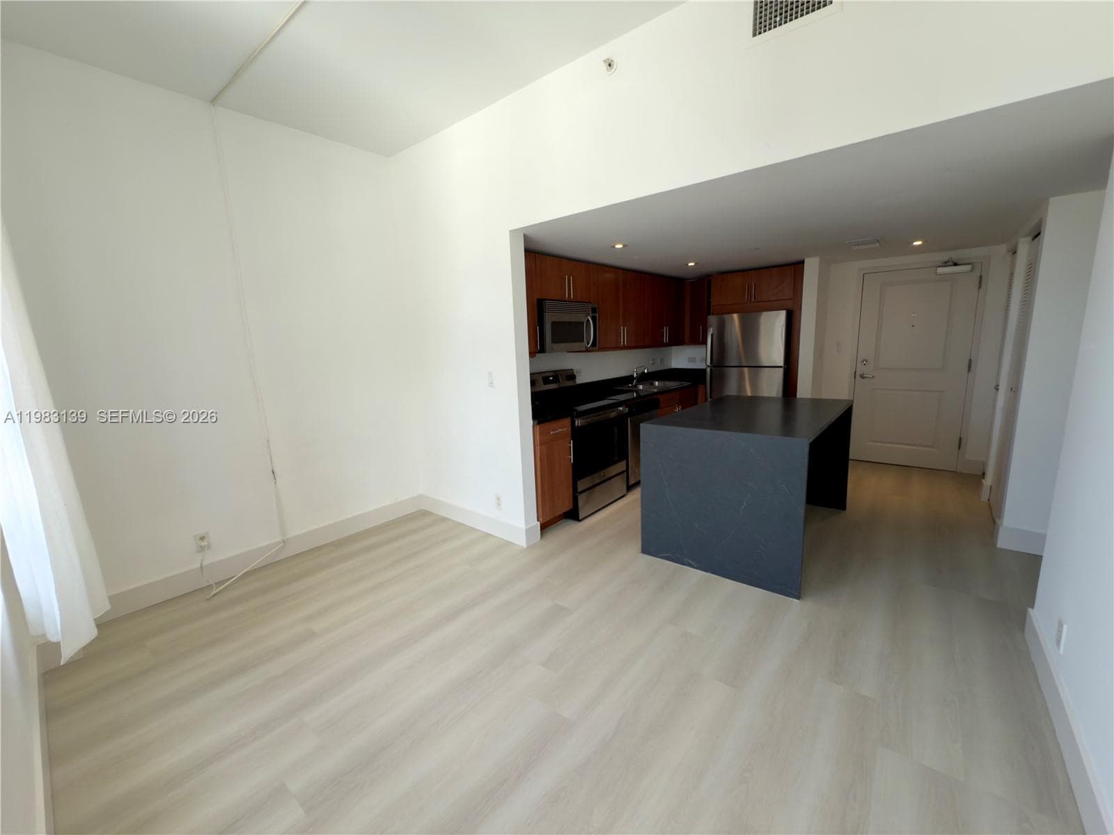 111 E Flagler St # 805, Miami, FL 33131 — zdjęcie 5