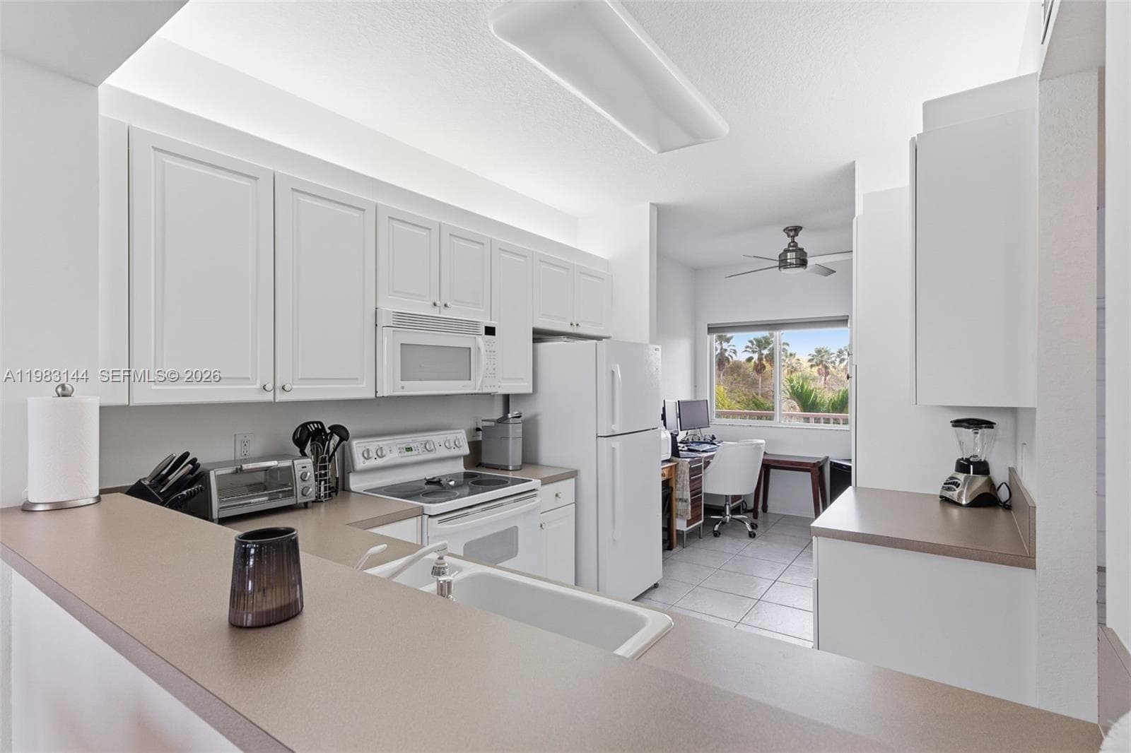 7765 Yardley Dr # 313, Tamarac, FL 33321 — zdjęcie 4