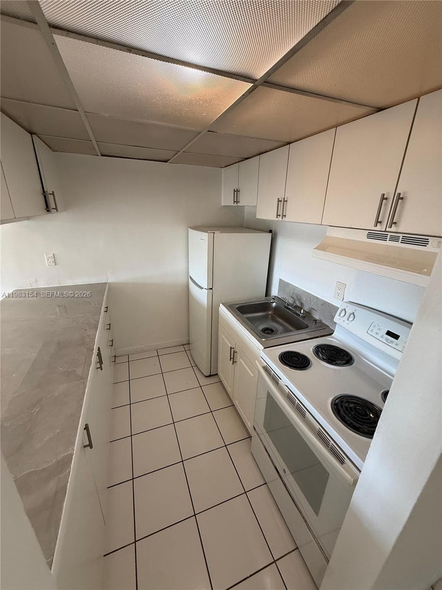 251 NW 177th St # A-218, Miami Gardens, FL 33169 — zdjęcie 4