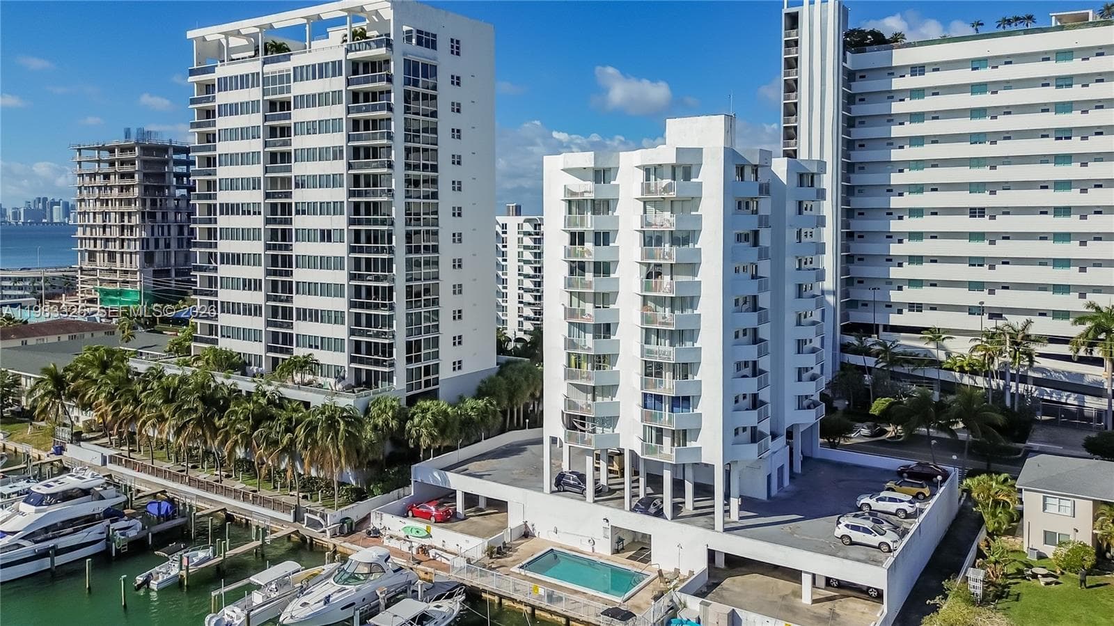 7933 West Dr # 1025, North Bay Village, FL 33141