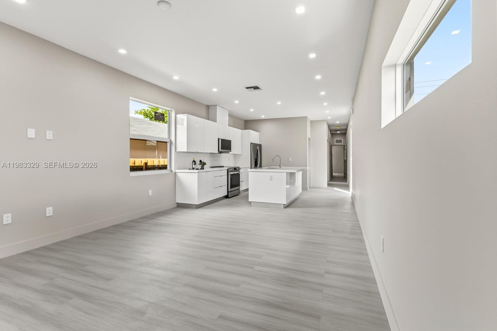 1028 NW 8th Ave, Fort Lauderdale, FL 33311 — zdjęcie 5