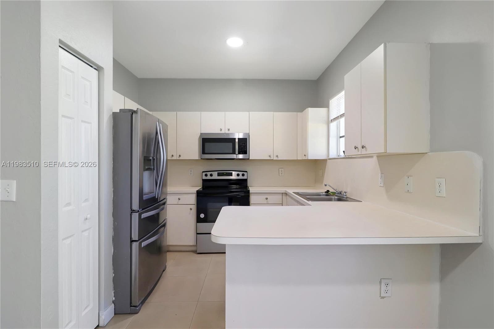 373 NE 26th Pl # 201, Homestead, FL 33033 — zdjęcie 4