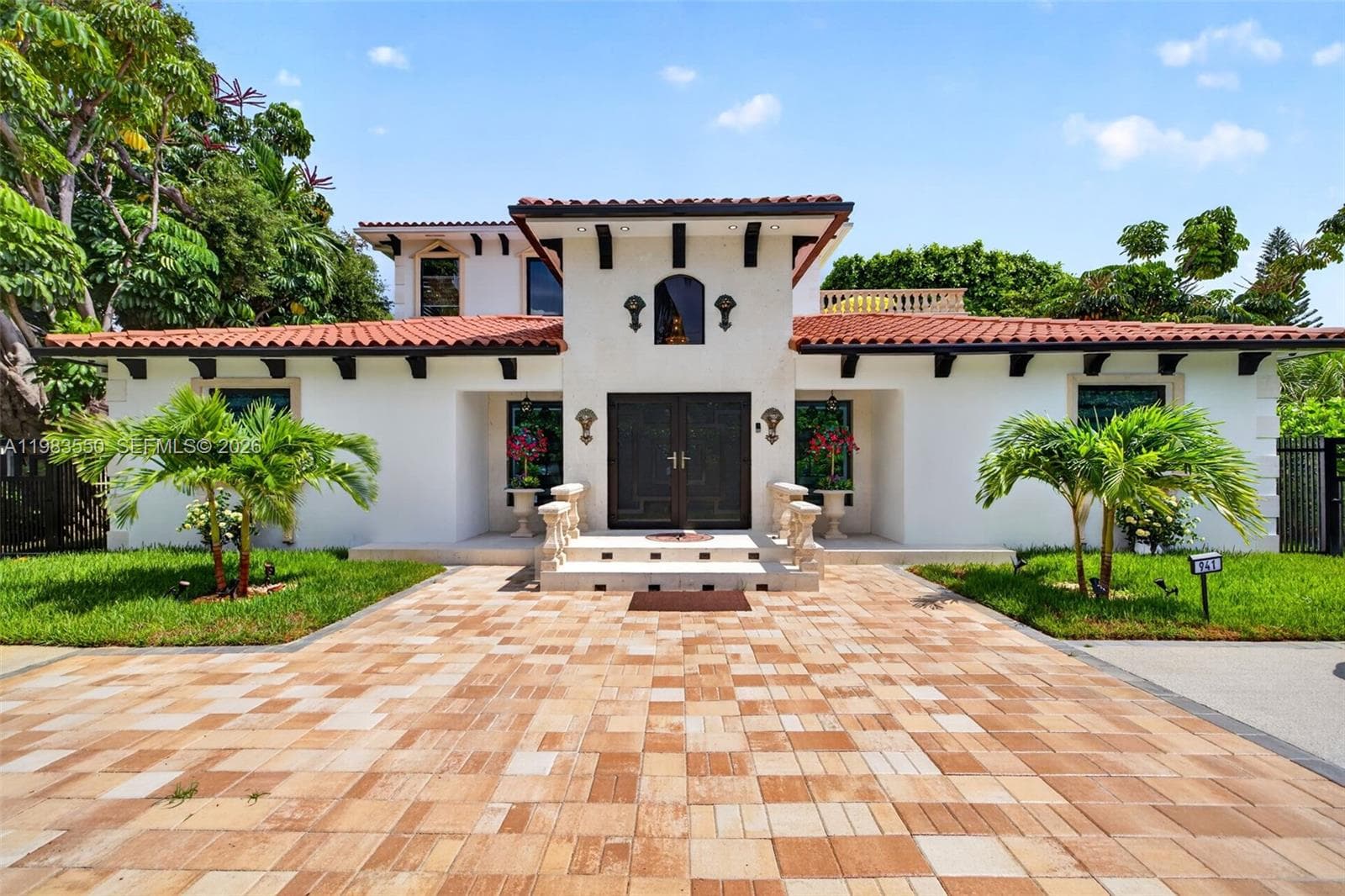 941 NE 119th St, Biscayne Park, FL 33161 — zdjęcie 4