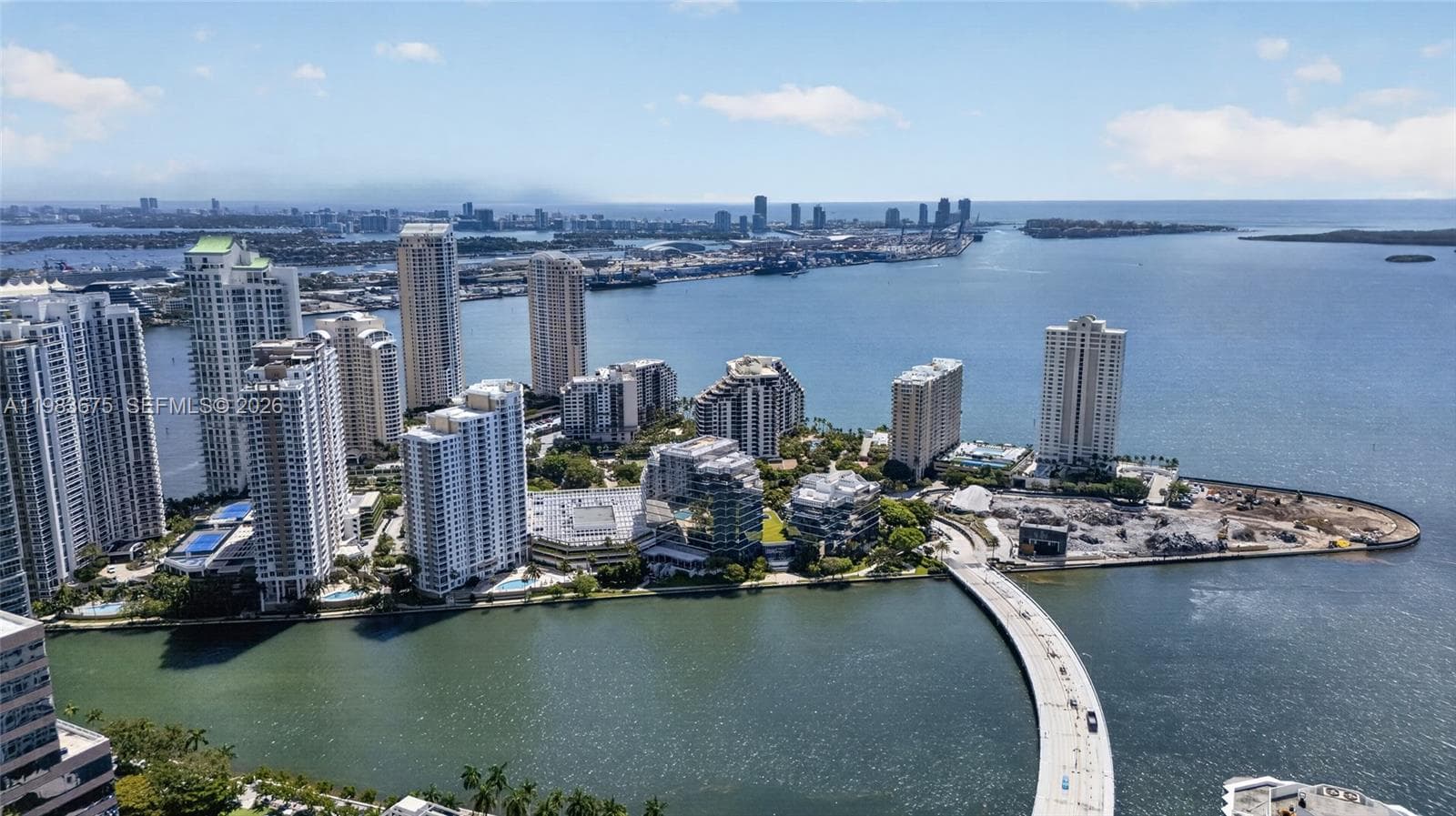 950 Brickell Bay Dr # 4100, Miami, FL 33131