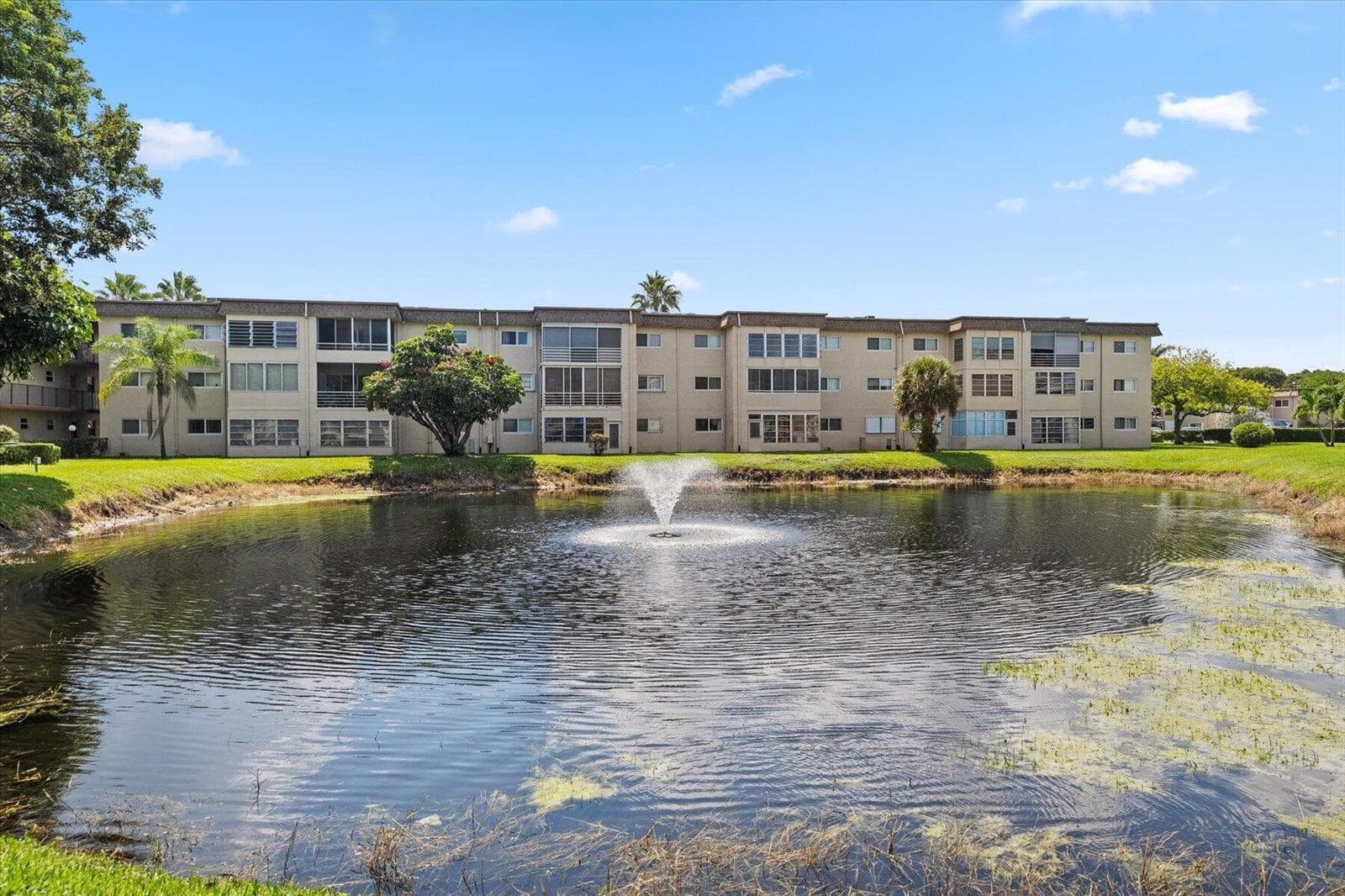 719 Lori Drive # 204, Palm Springs, FL 33461 — zdjęcie 2