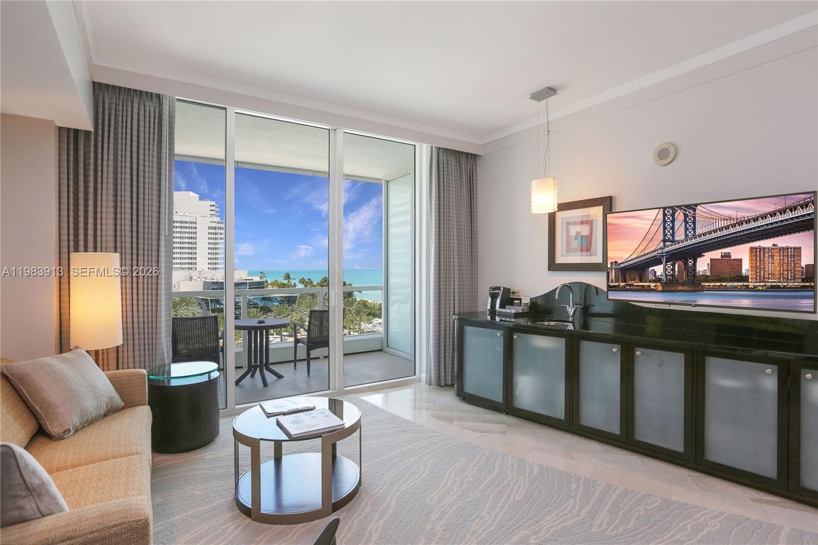 4391 Collins Ave # 605, Miami Beach, FL 33140 — zdjęcie 2