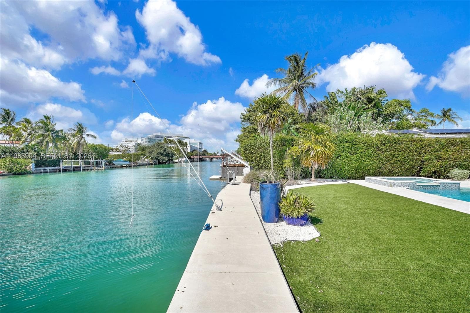 4560 Prairie Ave, Miami Beach, FL 33140 — zdjęcie 2