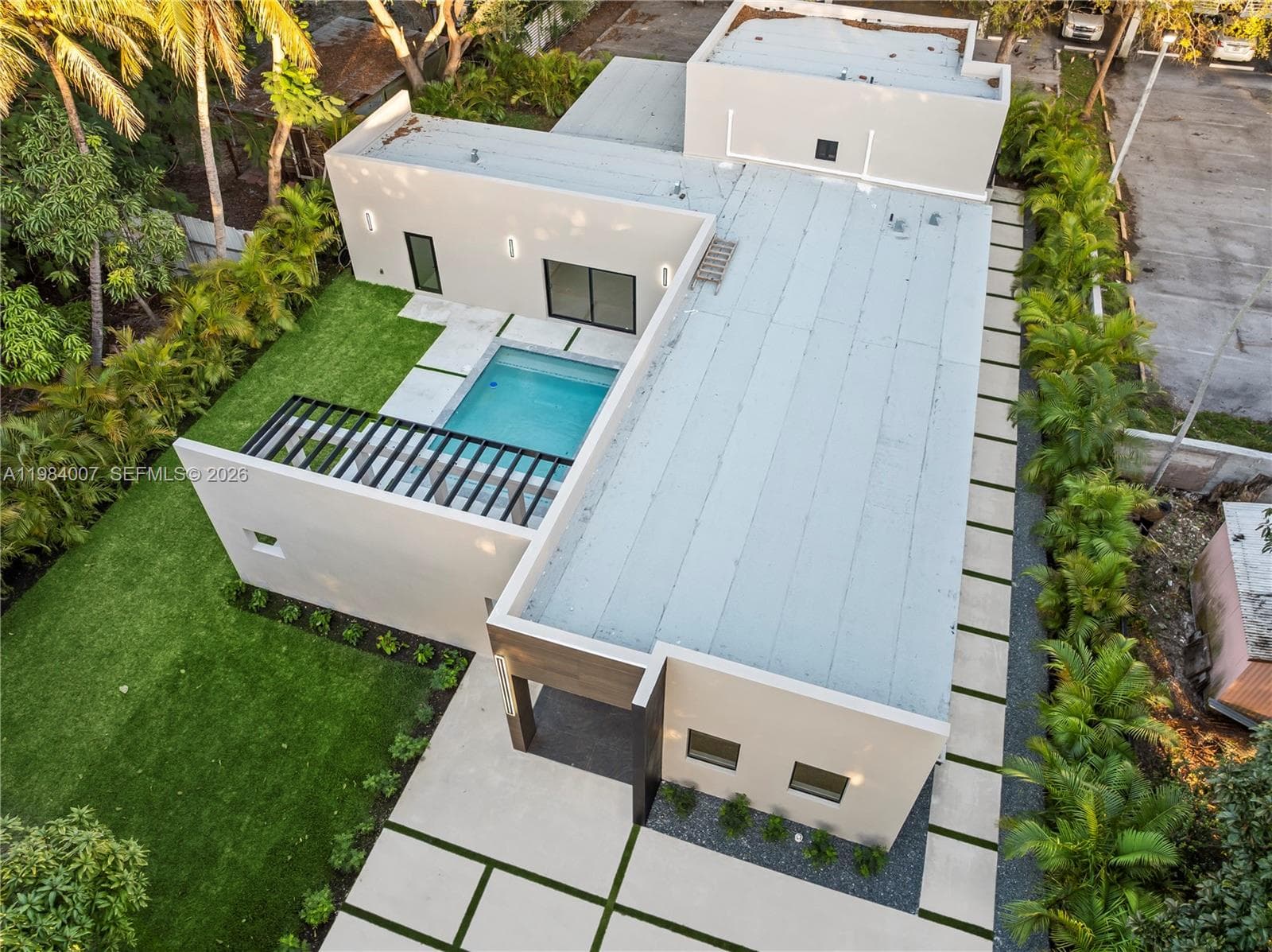 12335 Griffing Blvd, North Miami, FL 33161 — zdjęcie 5