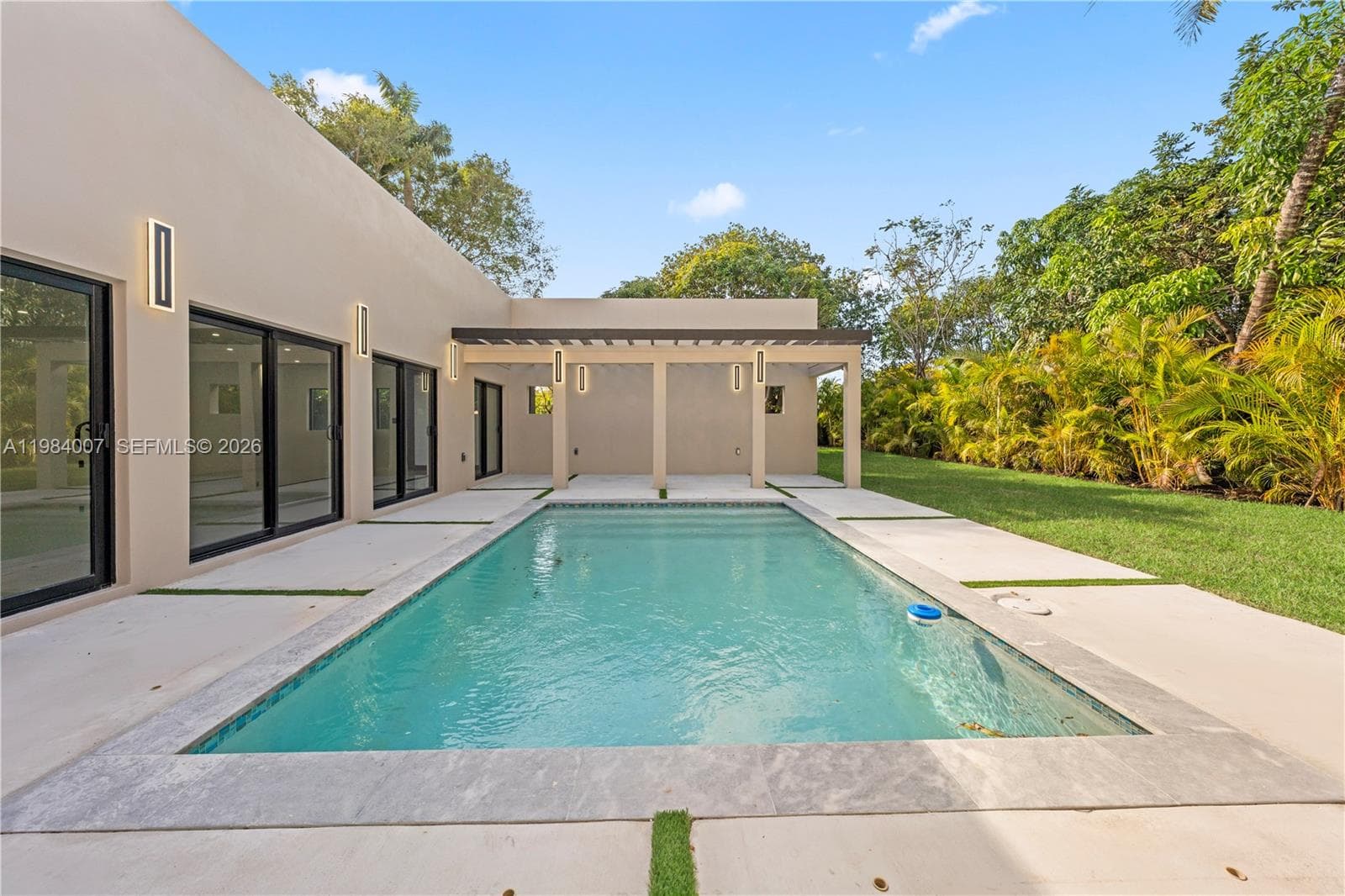 12335 Griffing Blvd, North Miami, FL 33161 — zdjęcie 4