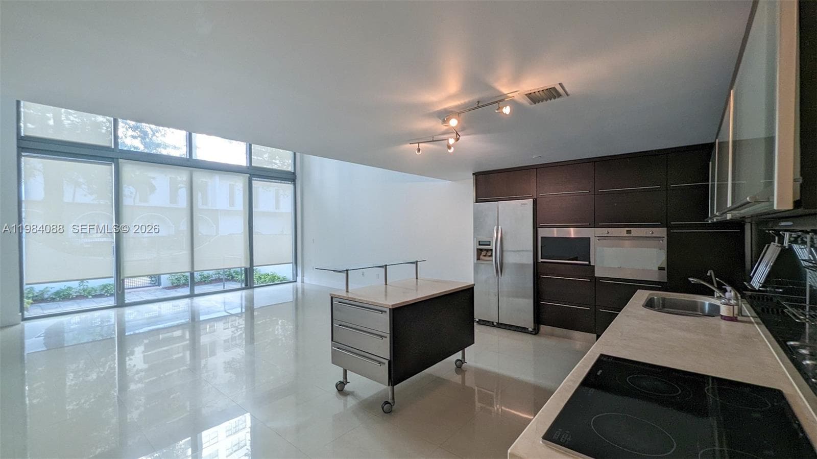 6000 Collins Ave # 111, Miami Beach, FL 33140 — zdjęcie 4