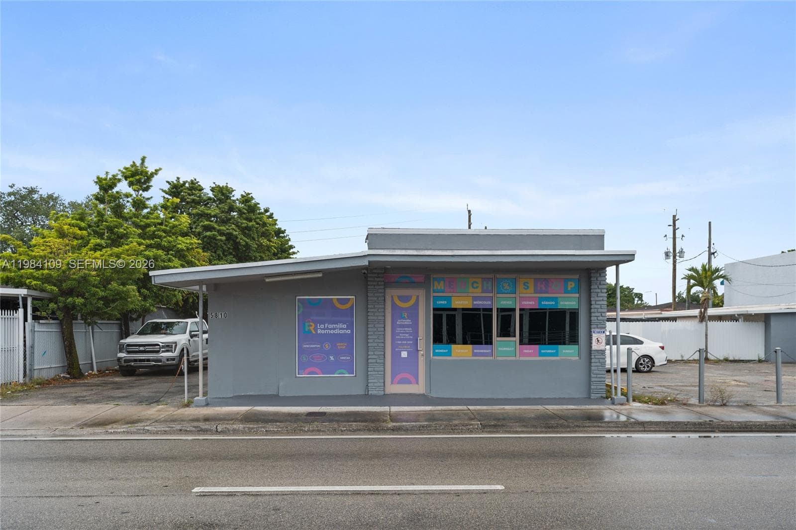 5810 W Flagler St # 5810, Miami, FL 33144