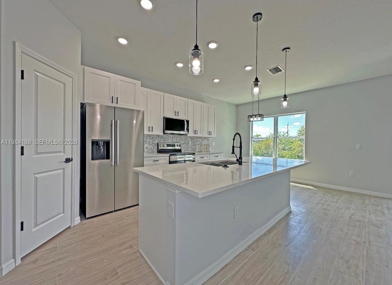 13558 JERONIMO LN, Port Charlotte, FL 33981 — zdjęcie 4