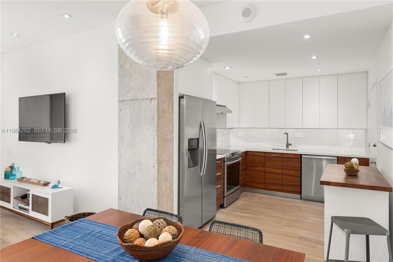 5555 Collins Ave # 17J, Miami Beach, FL 33140 — zdjęcie 2