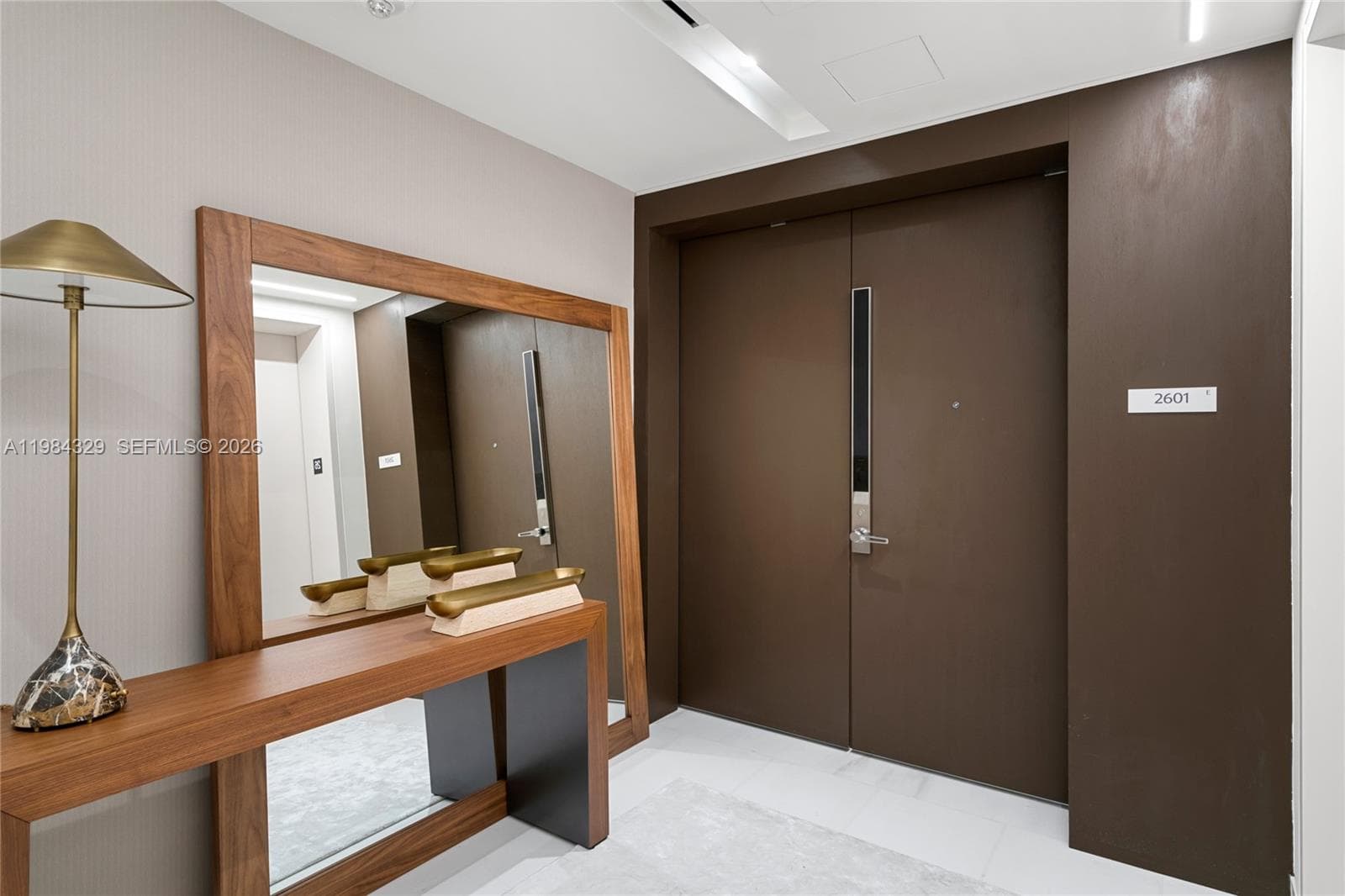 Aston Martin Residences — zdjęcie 3