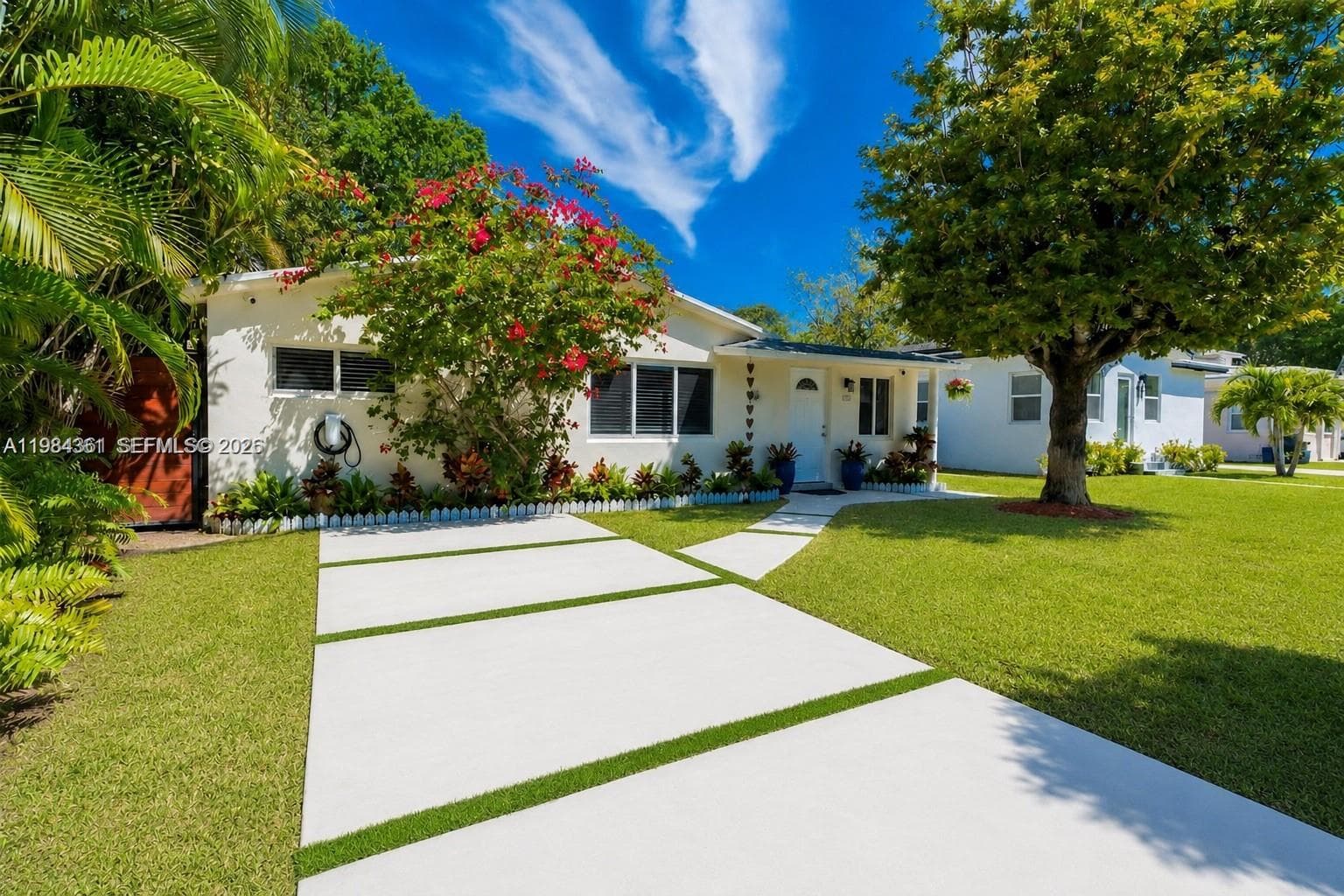 222 SW 7th St, Dania Beach, FL 33004 — zdjęcie 2