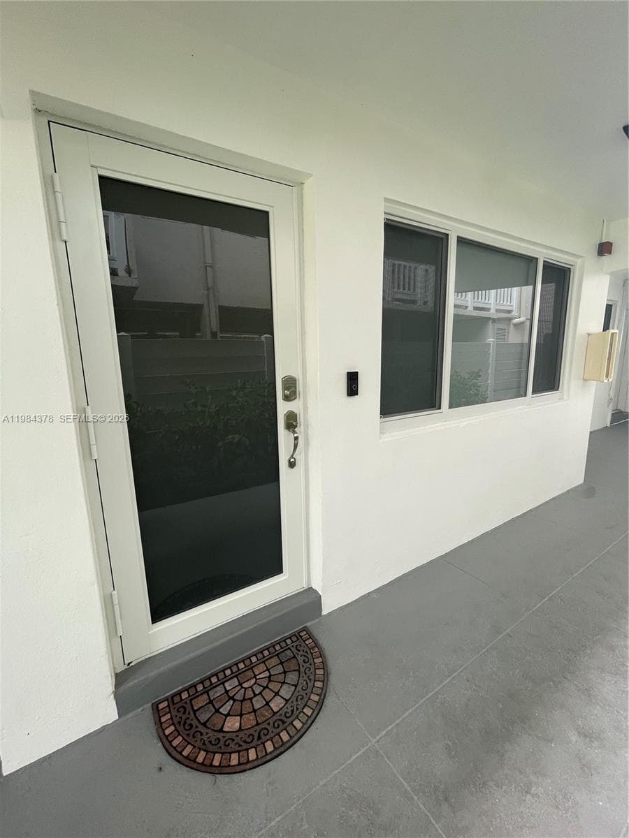 926 Michigan Ave # 3, Miami Beach, FL 33139