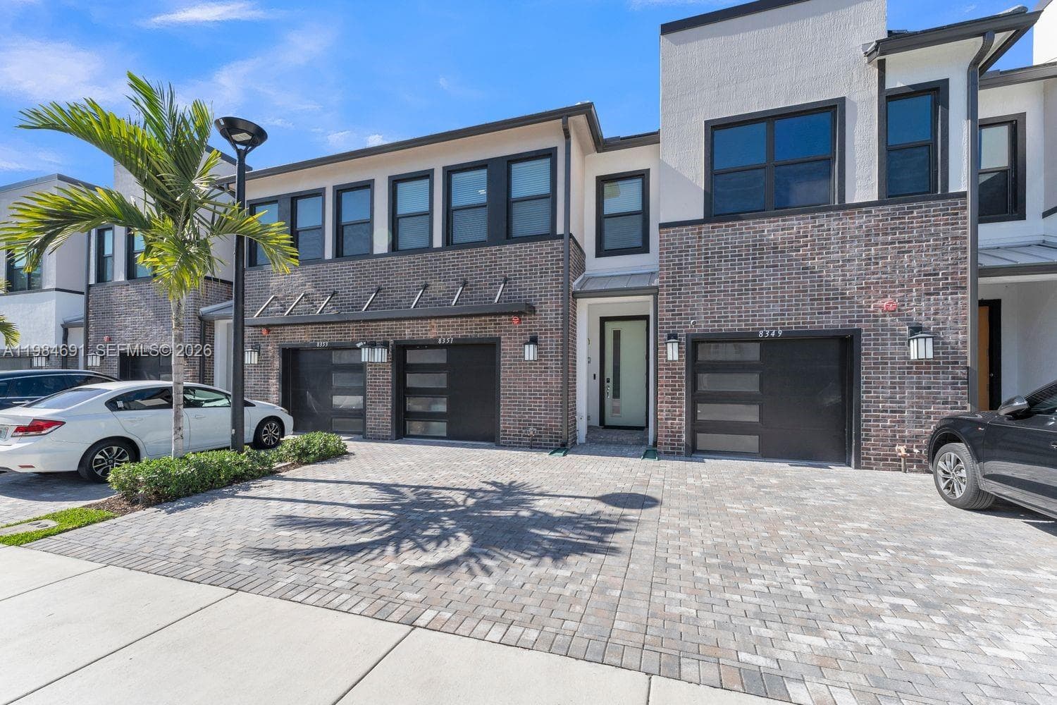 8351 NW 7th Ct, Plantation, FL 33324 — zdjęcie 2