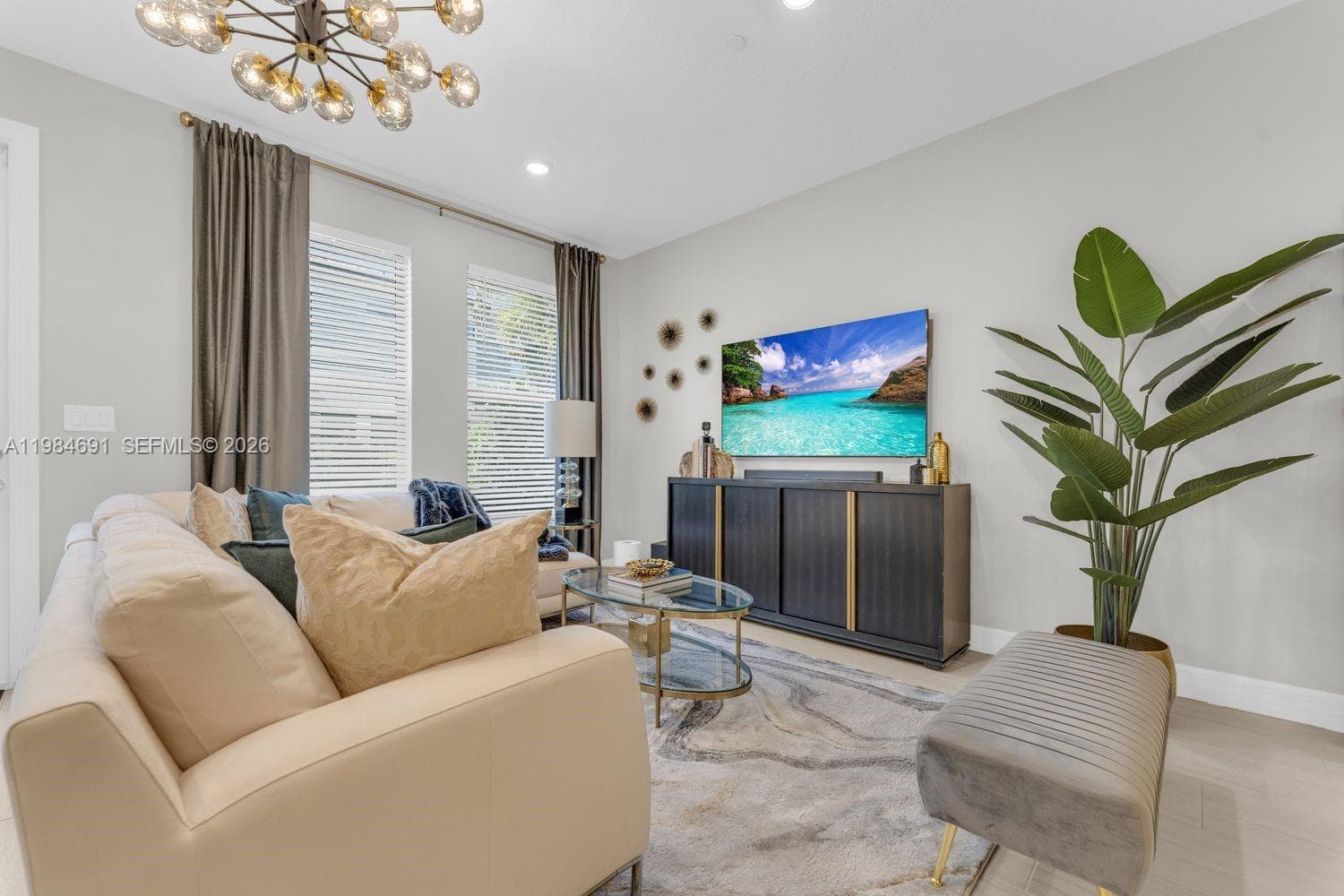 8351 NW 7th Ct, Plantation, FL 33324 — zdjęcie 3
