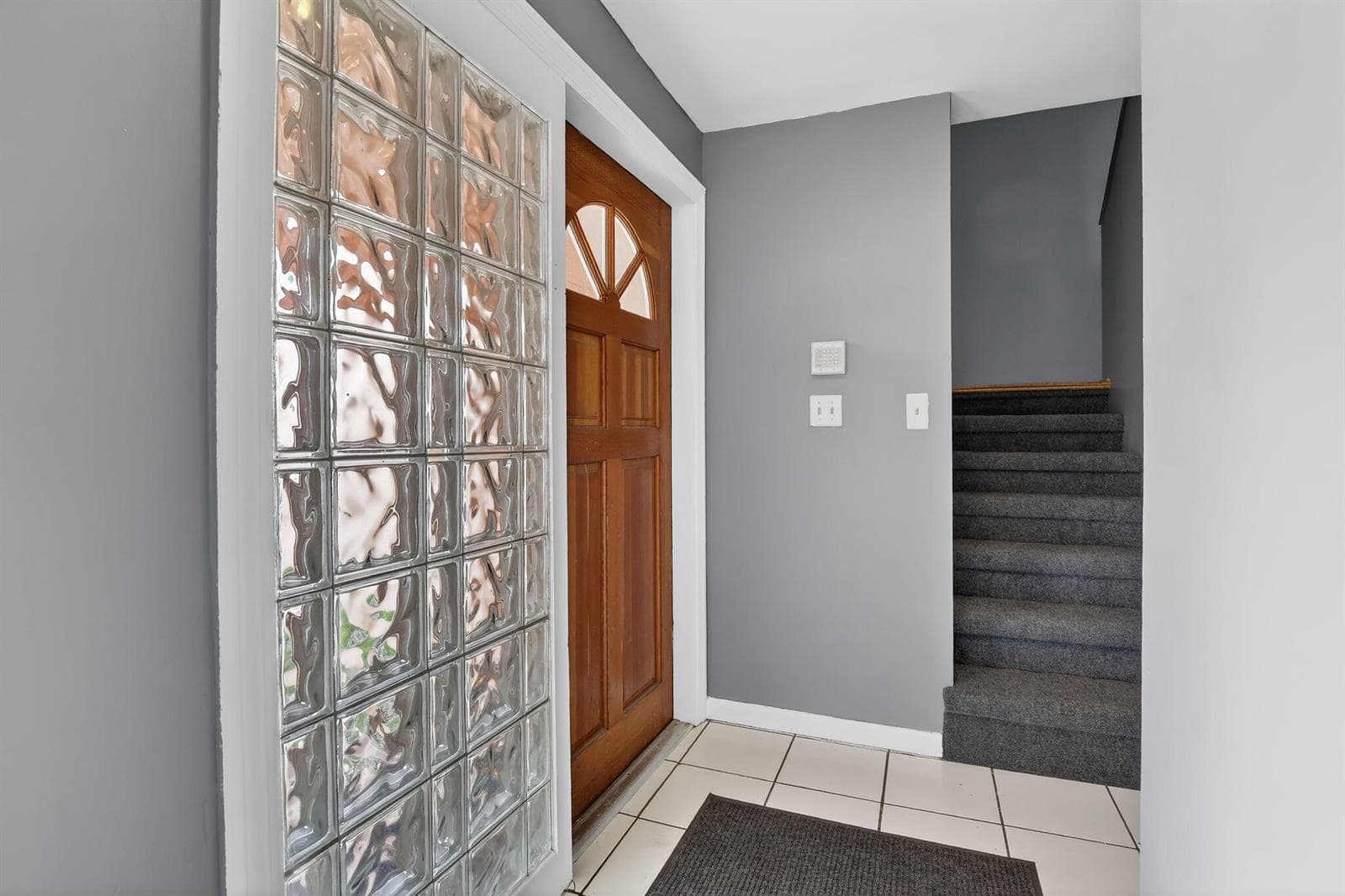 7721 NW 42nd Court, Hollywood, FL 33024 — zdjęcie 5