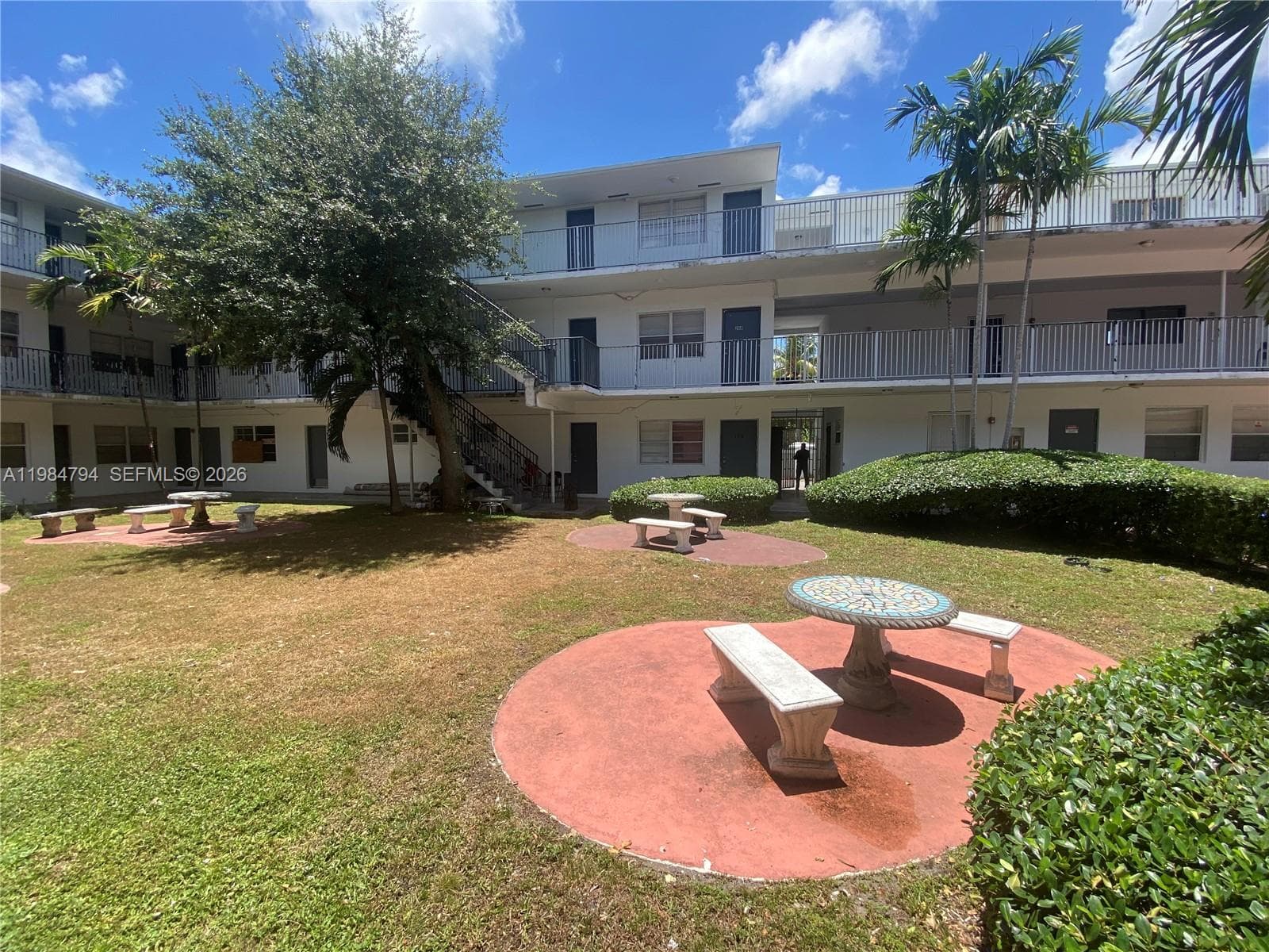 13700 NE 6th Ave # 305, North Miami, FL 33161 — zdjęcie 3