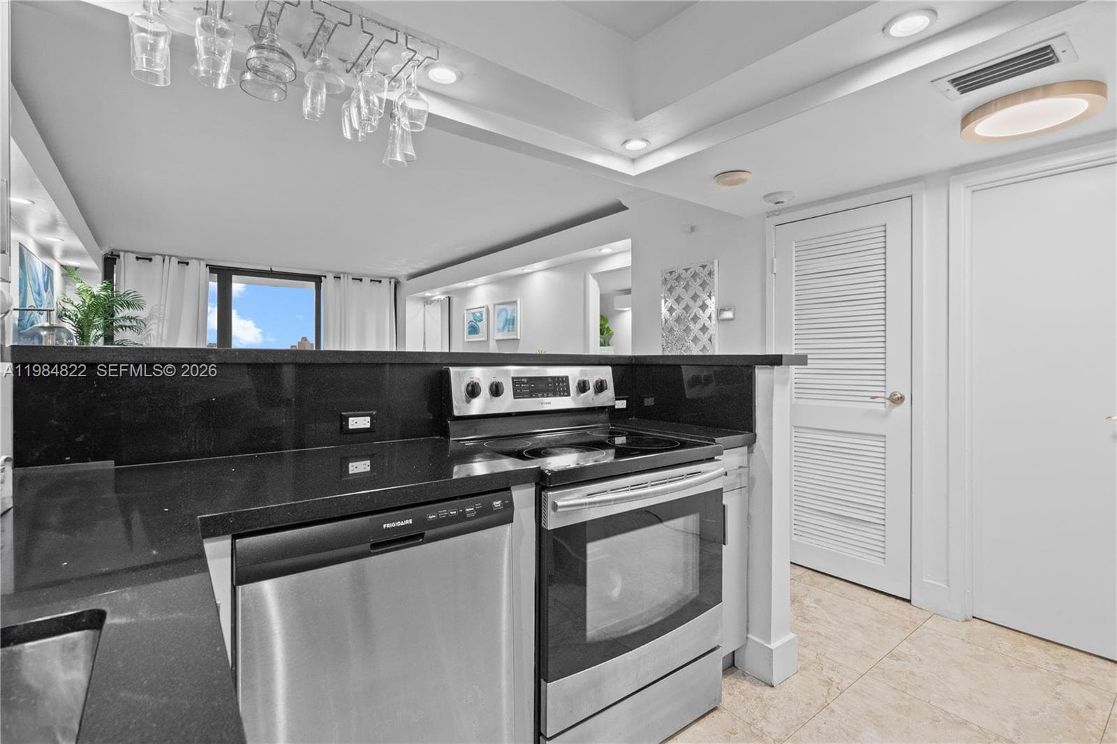 3675 N Country Club Dr # 1907, Aventura, FL 33180 — zdjęcie 3