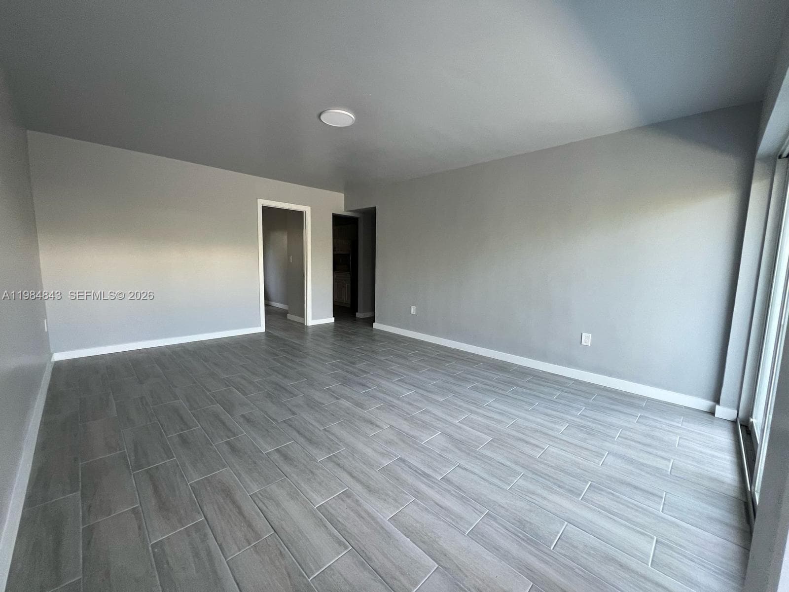 161 NE 117th St, Miami, FL 33161 — zdjęcie 2