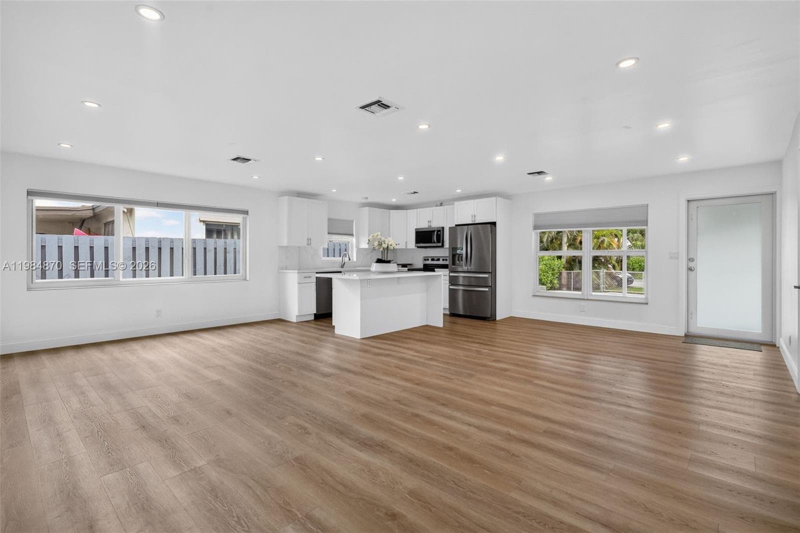 3042 Hayes St, Hollywood, FL 33021 — zdjęcie 4