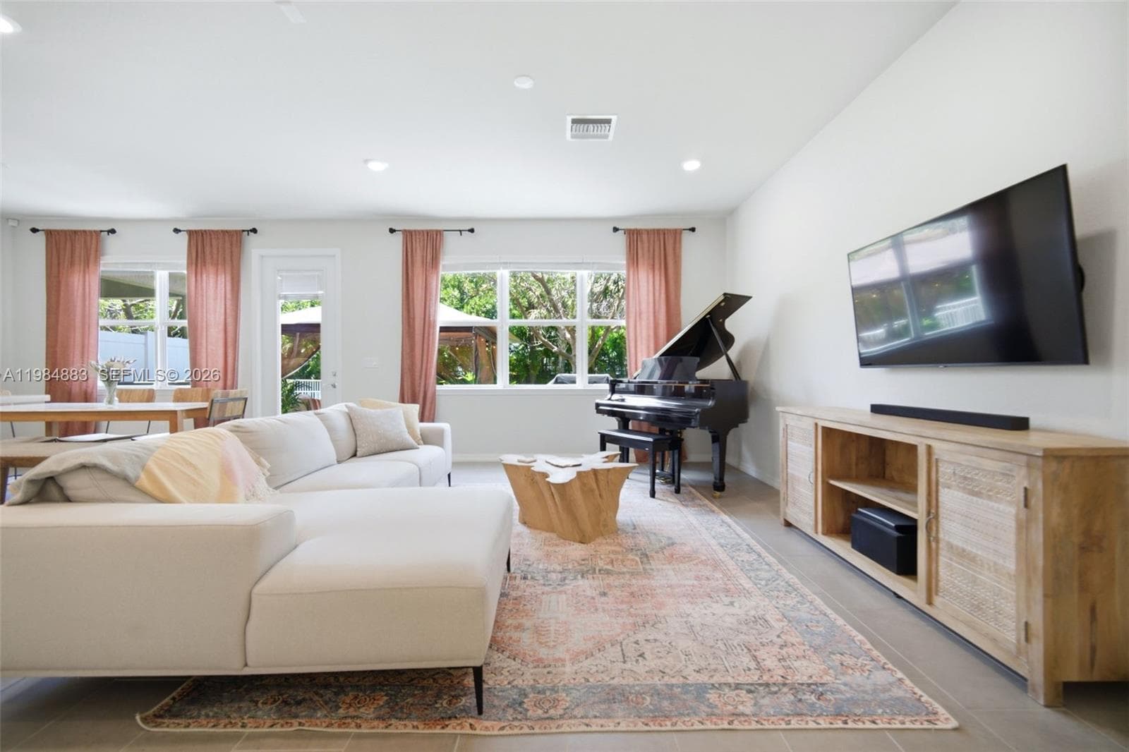 1628 Myrtle Oak Ter, Hollywood, FL 33021 — zdjęcie 3