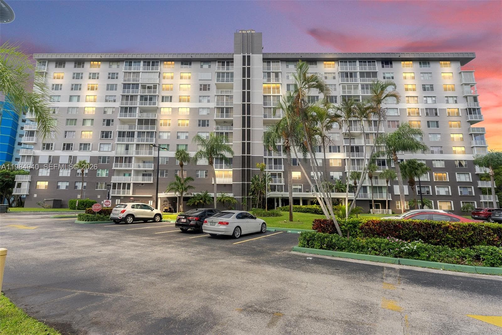3850 Washington St # 214, Hollywood, FL 33021 — zdjęcie 5