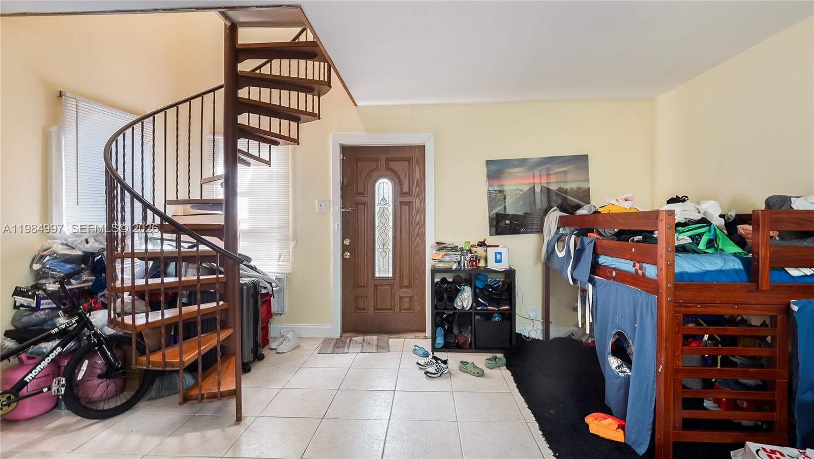 898 NE 39th St, Oakland Park, FL 33334 — zdjęcie 3