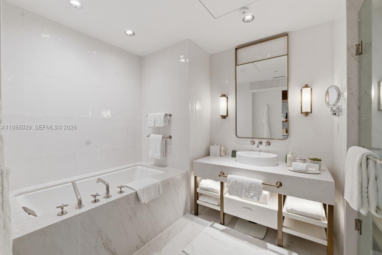525 N Fort Lauderdale Beach Blvd # 1509, Fort Lauderdale, FL 33304 — zdjęcie 4