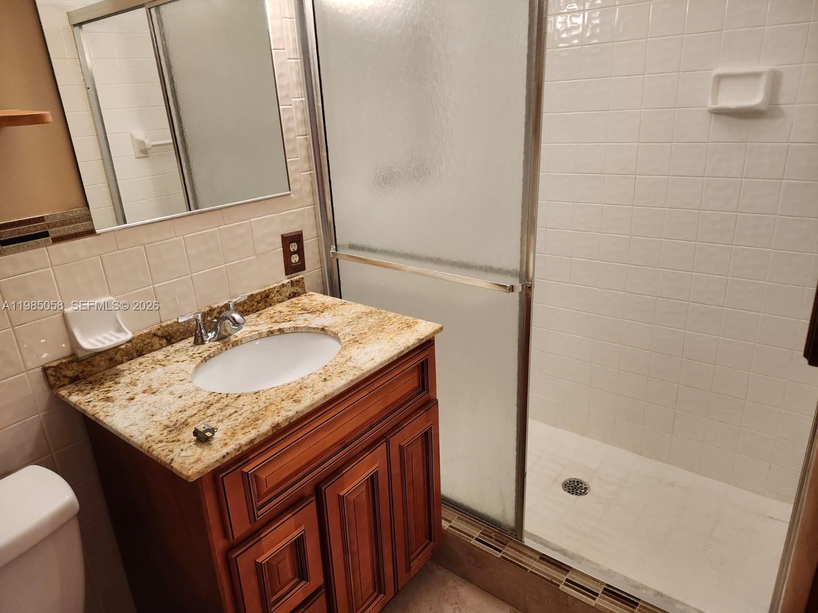 690 NW 19th St, Homestead, FL 33030 — zdjęcie 4