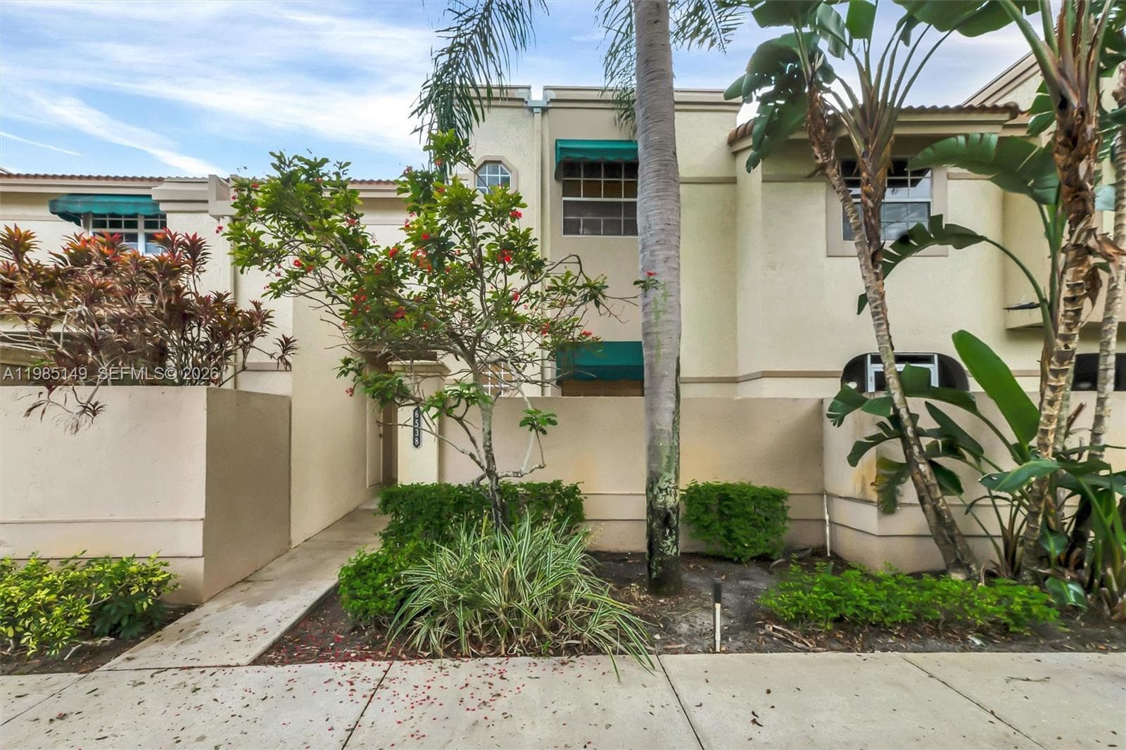 6538 Via Regina # 9, Boca Raton, FL 33433