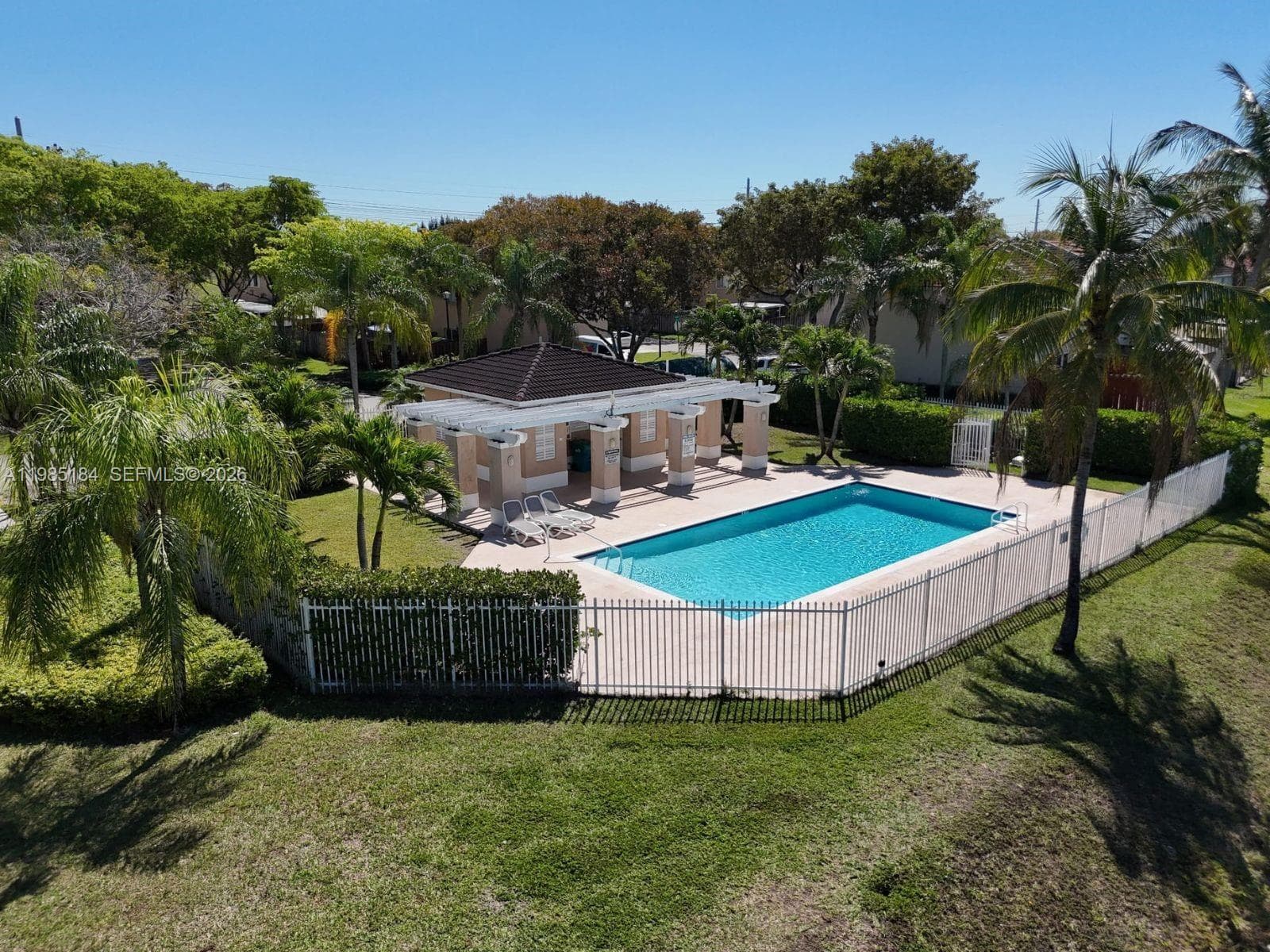 13926 SW 175th Ter, Miami, FL 33177 — zdjęcie 3