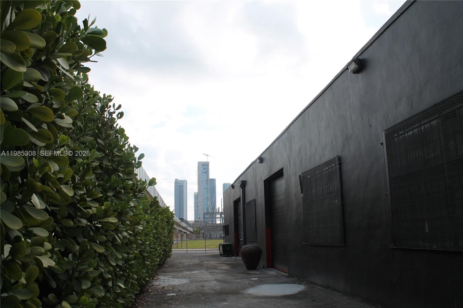 601 NW 11th St, Miami, FL 33136 — zdjęcie 5