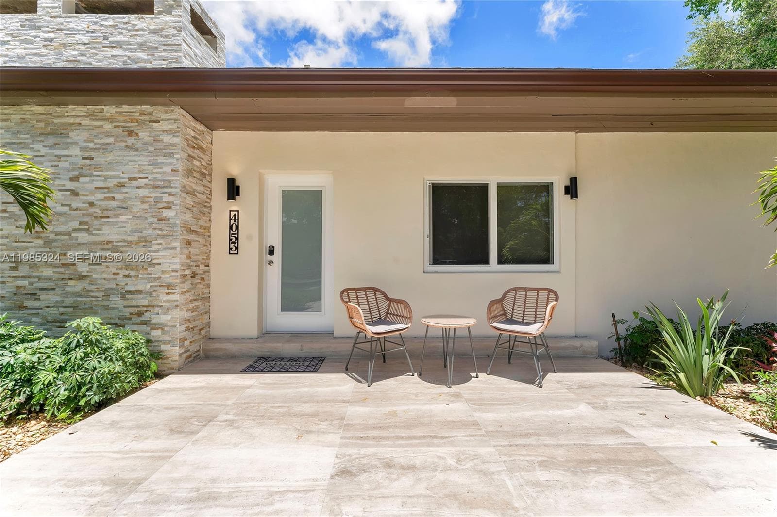 4053 SW 8th St, Plantation, FL 33317 — zdjęcie 2